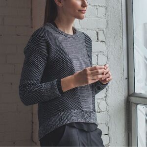 Lululemon Yogi Crew Sweater Women’s 8  Merino Wool Birdseye Thumb Hole